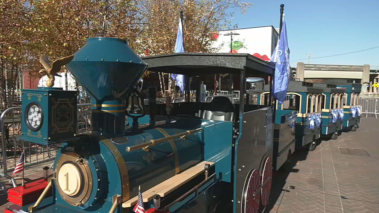 FETE DE NOEL OPENS SOON (2).jpeg